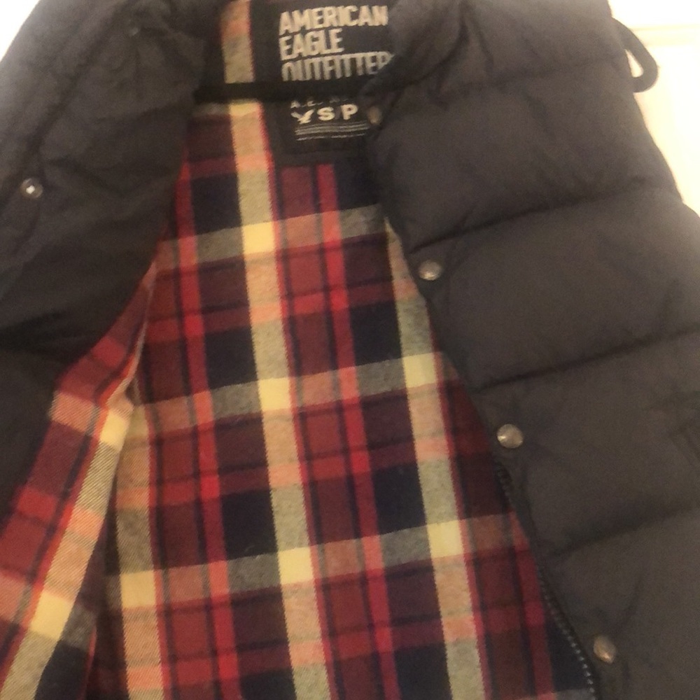 Puffer Vest - Picture 3 of 6